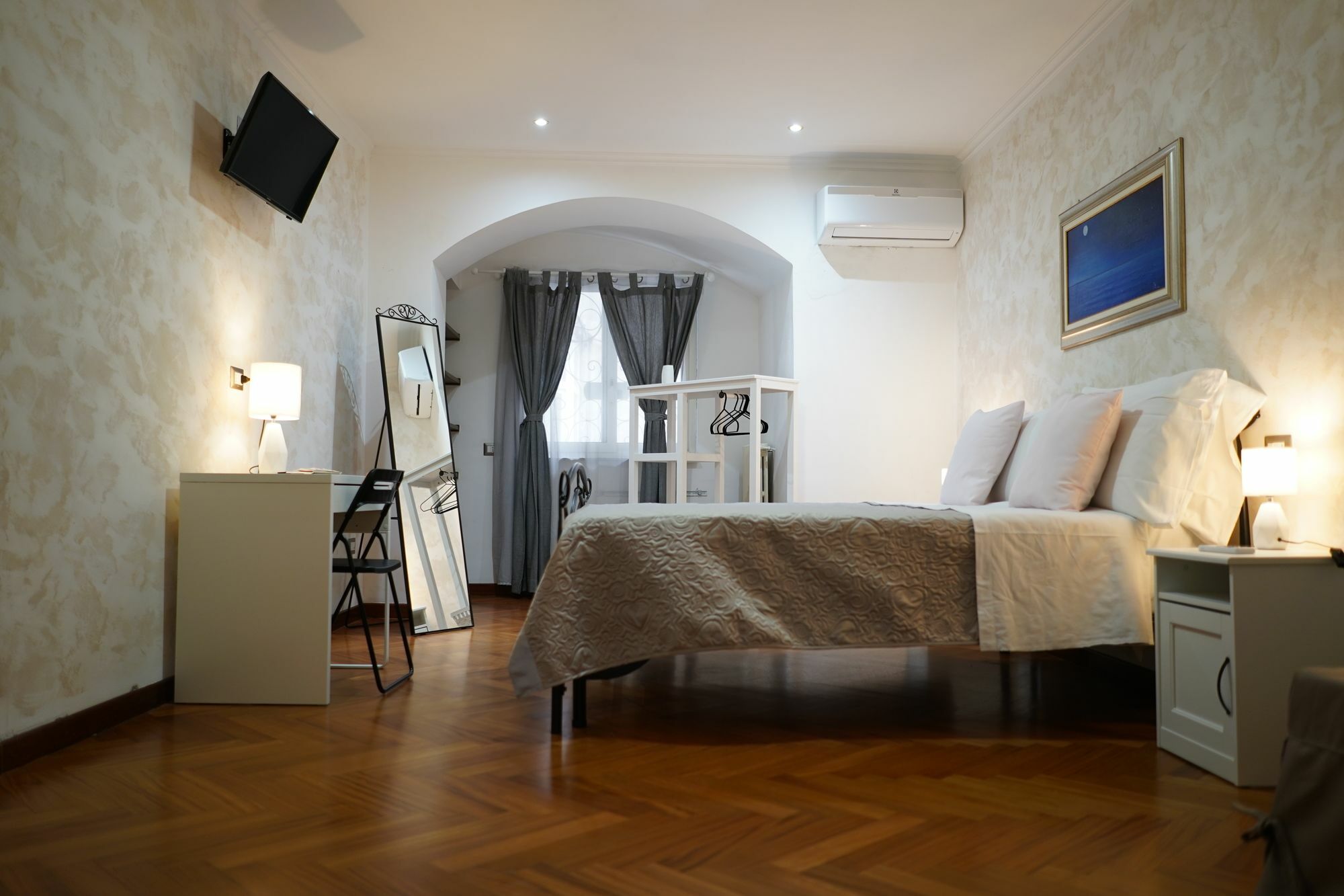 Naples Dome Suites Exteriér fotografie